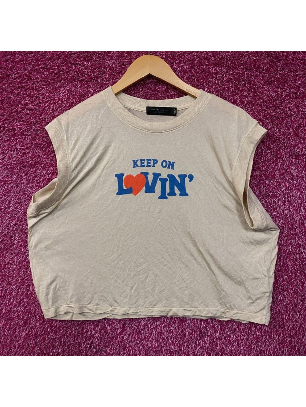 Junk Food Clothing Women's Keep on Lovin Vintage Style Tissue Tank XL